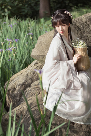 年轻母亲4中字免费完整观看