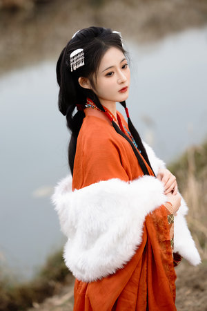 亚洲欧美精品AV在线无需安装