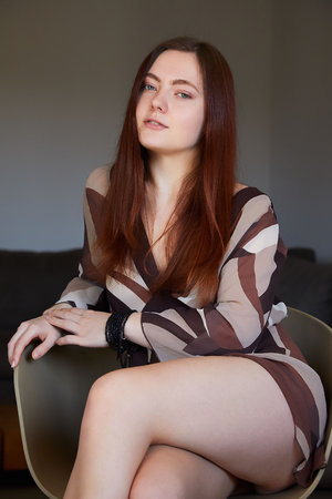 在老公面前被侵犯