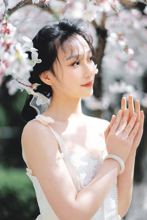 juliaann遭前后夹击