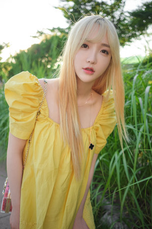 又白又大的牝户