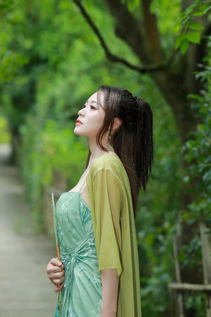 美女免费A片WWW裸身