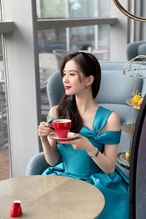 欧美老妇牲交vi