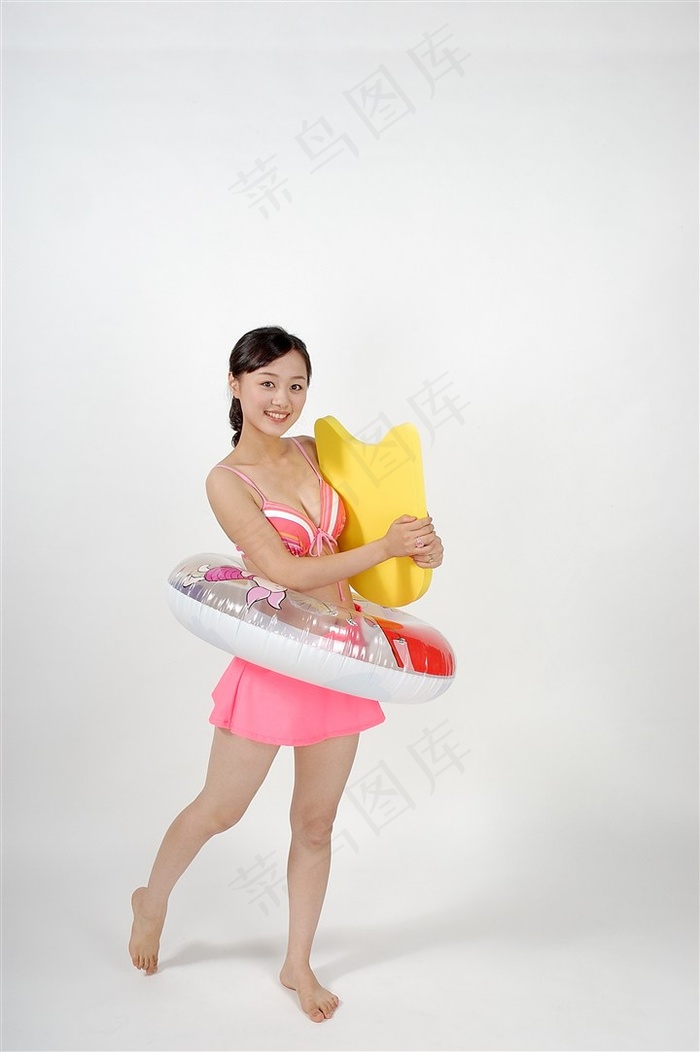 偷看女生上小便视频