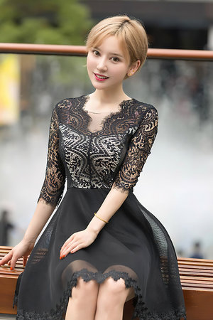 电梯惊魂电影完整版