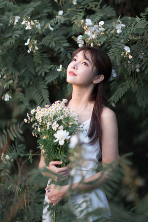 亚洲日韩一区波多野结衣