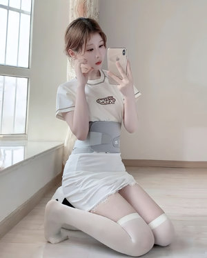 女人本色视频未删减版在线看