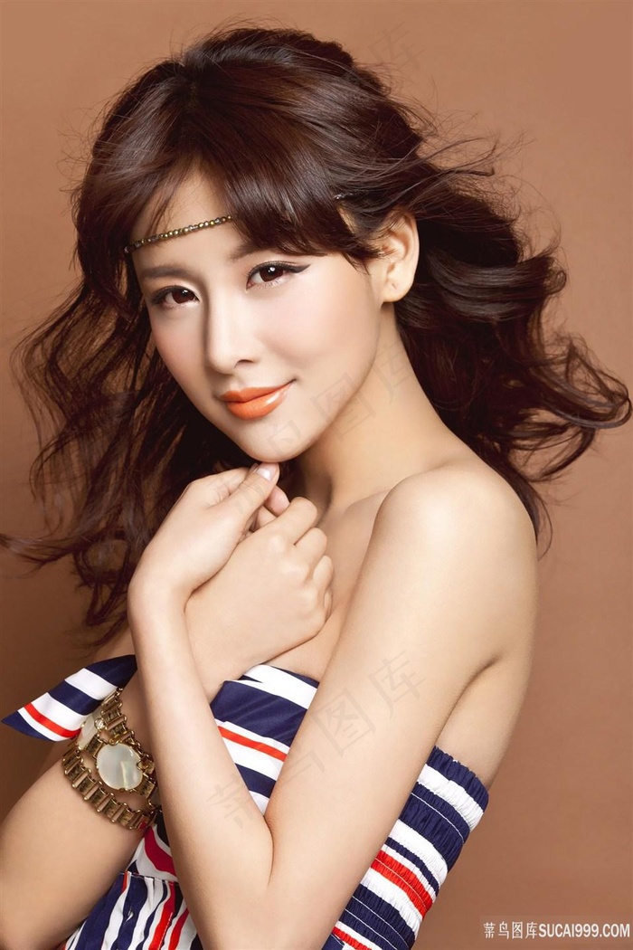 亚洲一区二区制服无码中字