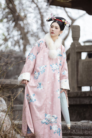 julia一区二区三区高清在线