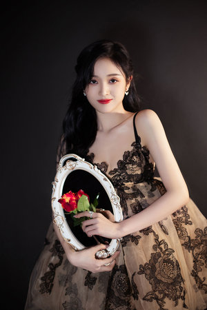 美版老男孩是看到蛋了吗