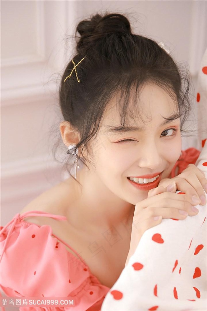 翘臀尤物后进在线视频播放