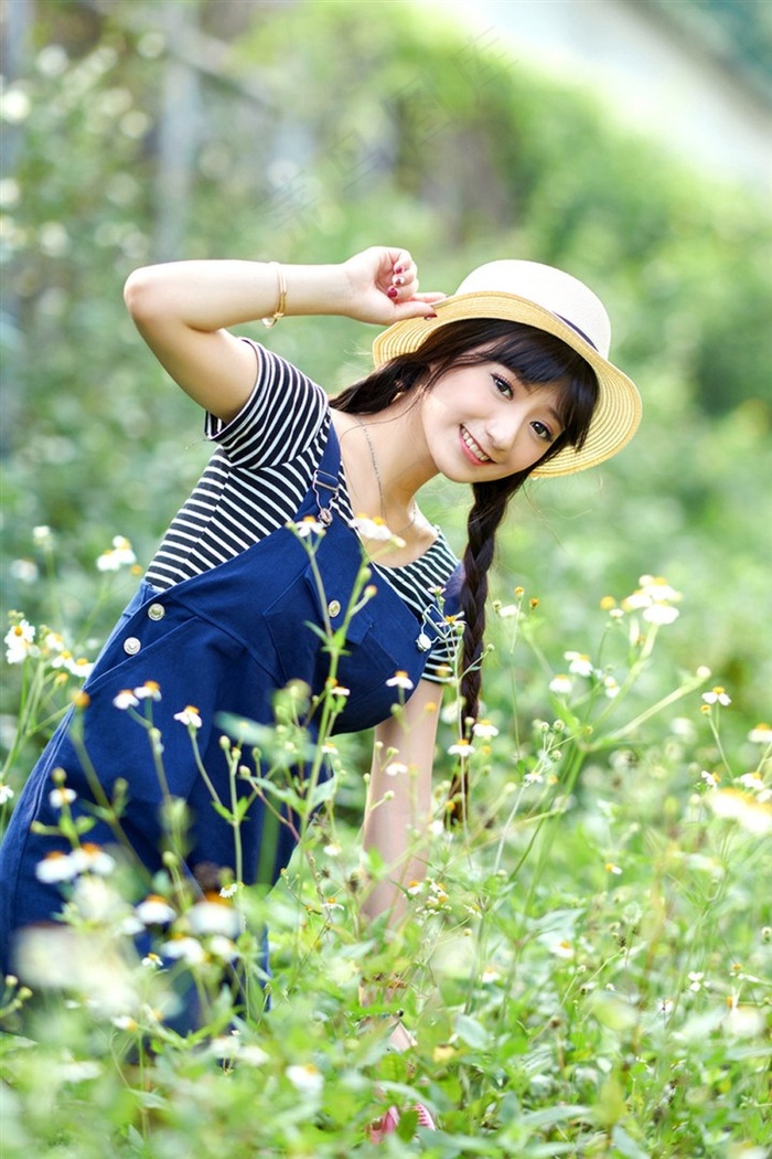 免费观看美女裸体的网页