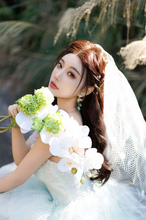 亚洲AⅤ无码日韩AV中文AV伦