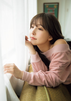 欧亚爆乳口吞精子