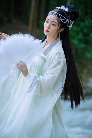 干柴烈火少妇丽丽