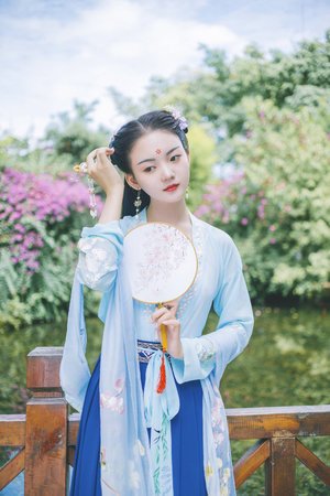 娇妻做妓女系列