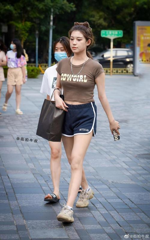 国产一卡2卡3卡四卡网站