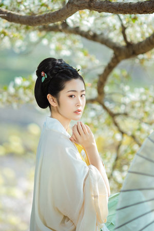 合不拢腿罐满浓精h秘书