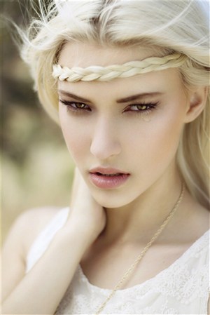 女仆打屁股不许穿内裤的小说