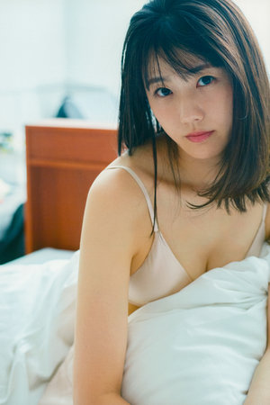 一级大黄美女免费播放