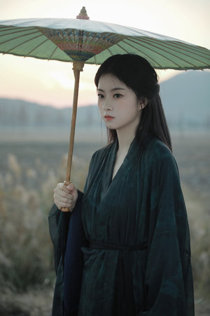 看镜子里我是怎么疼的你