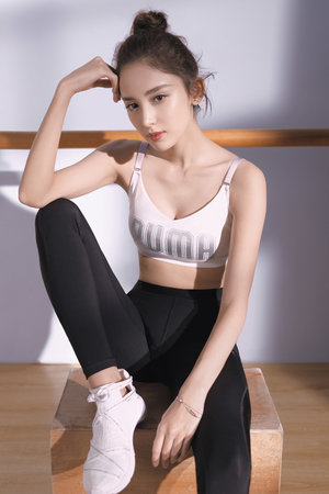 妻子为丈夫升职免费观看