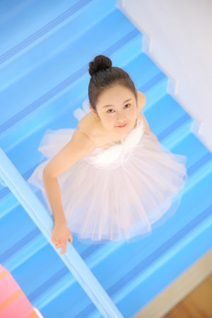 国产公妇在线观看中文版