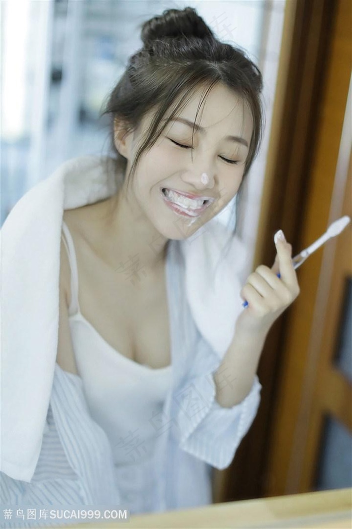 人妻献身系列在线阅读