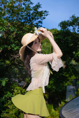 空乘丝袜自慰在飞机上自慰