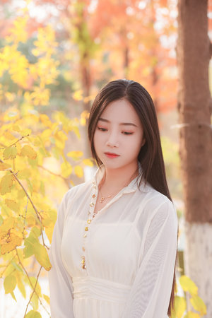 寂寞少妇做SPA按摩无码