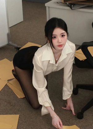 女生不穿衣服的网站