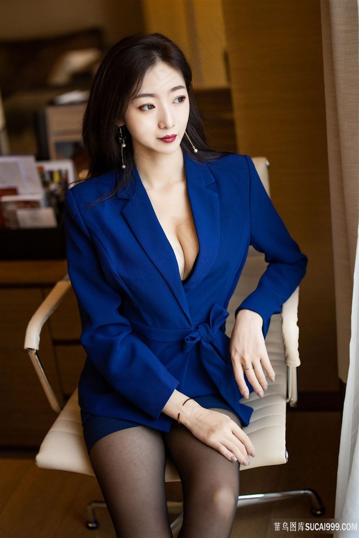 日韩精品无码不卡AB