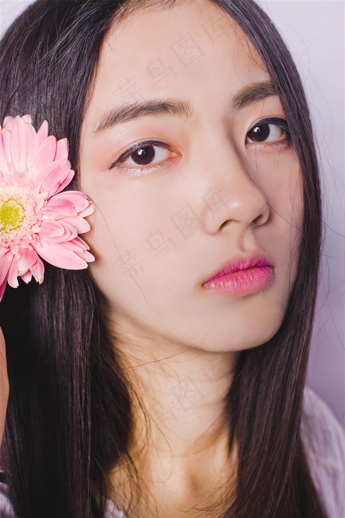 亚洲国产欧美视频