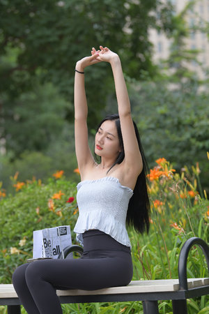 女机械人完整版