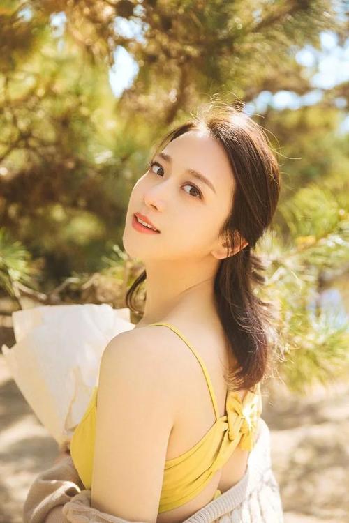 女人同时被两个男的c