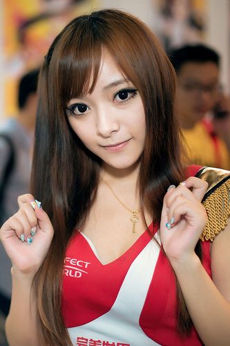 张杰回复了摔倒小男孩的妈妈