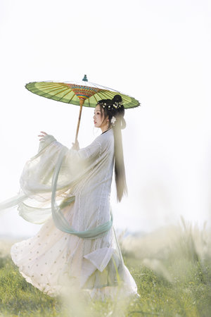 《赶尸艳谈》无删减版