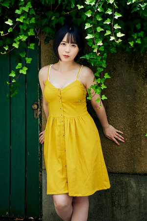 年轻的瑜伽教练2