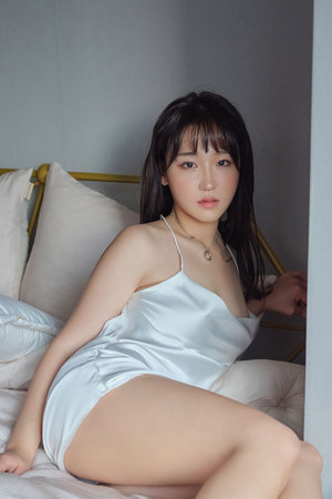 欧美人妻久久精品奶水多多