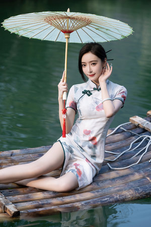 里番全彩acg★无翼乌可知子