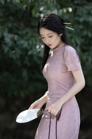 学生的妈妈2中韩双字多鱼1