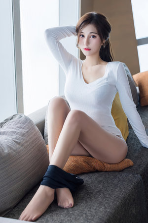 婷婷五月久久精品国产亚洲AV